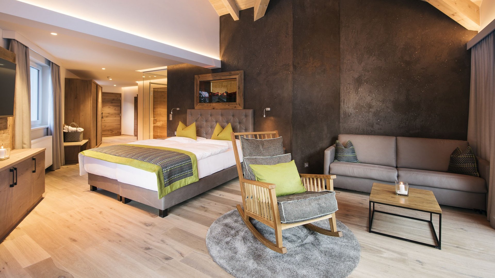 Bergkönig: your place for action and relaxation